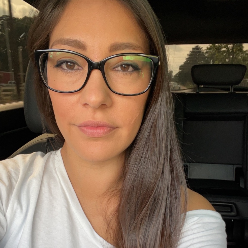 Meet your Posher, Brandi